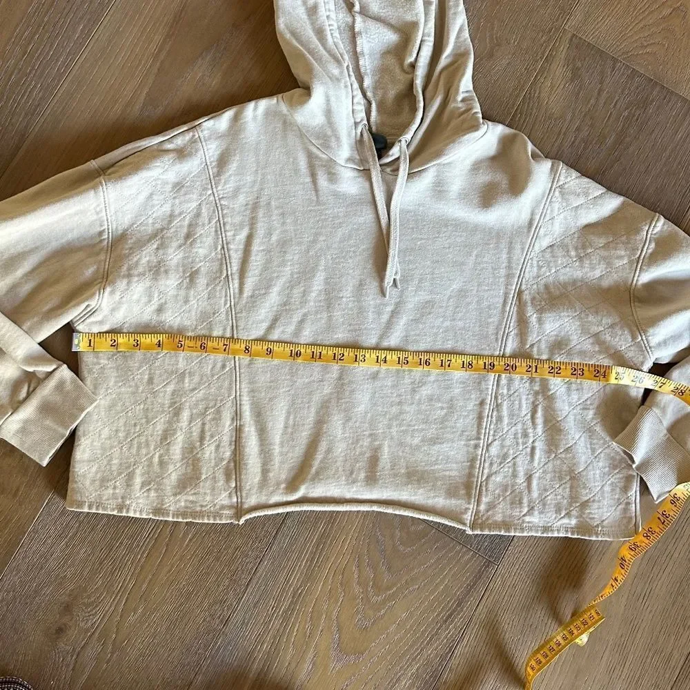 Wild Fable Cropped Hooded Sweatshirt Wheat Quilted Detail Size XXL - Picture 3 of 6